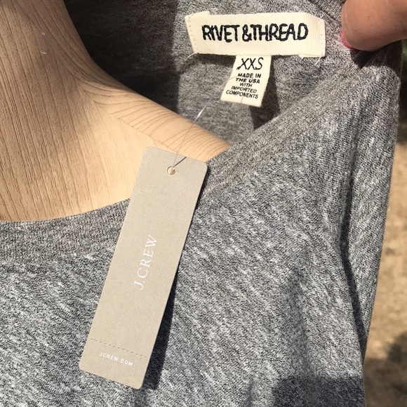 🆕J. Crew x Rivet & Thread Long Sleeve Gray T-Shirt - Picture 3 of 5